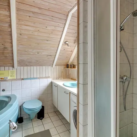 Dida - 3-1km From The Sea By Interhome